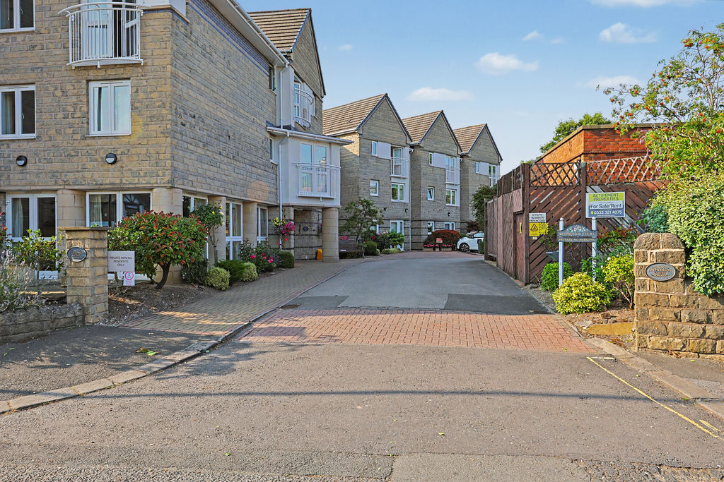 Chatsworth Road Brampton